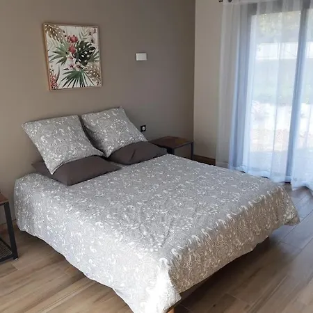 度假居 Lamielle Grande Maison Restauree Aux Portes Du Quercy *